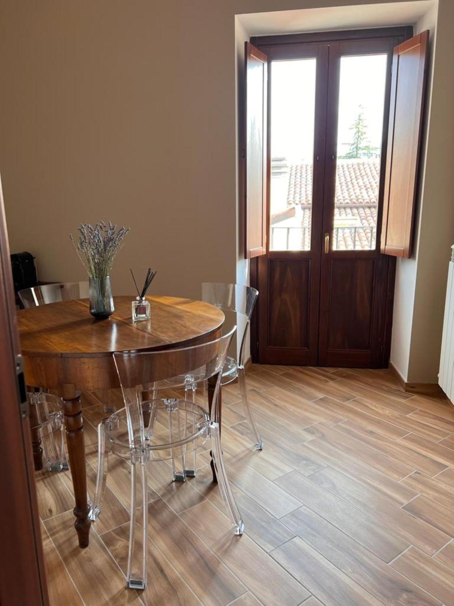 Apartamento Antica Dimora San Crisante - Centro Storico LʼAquila Exterior foto