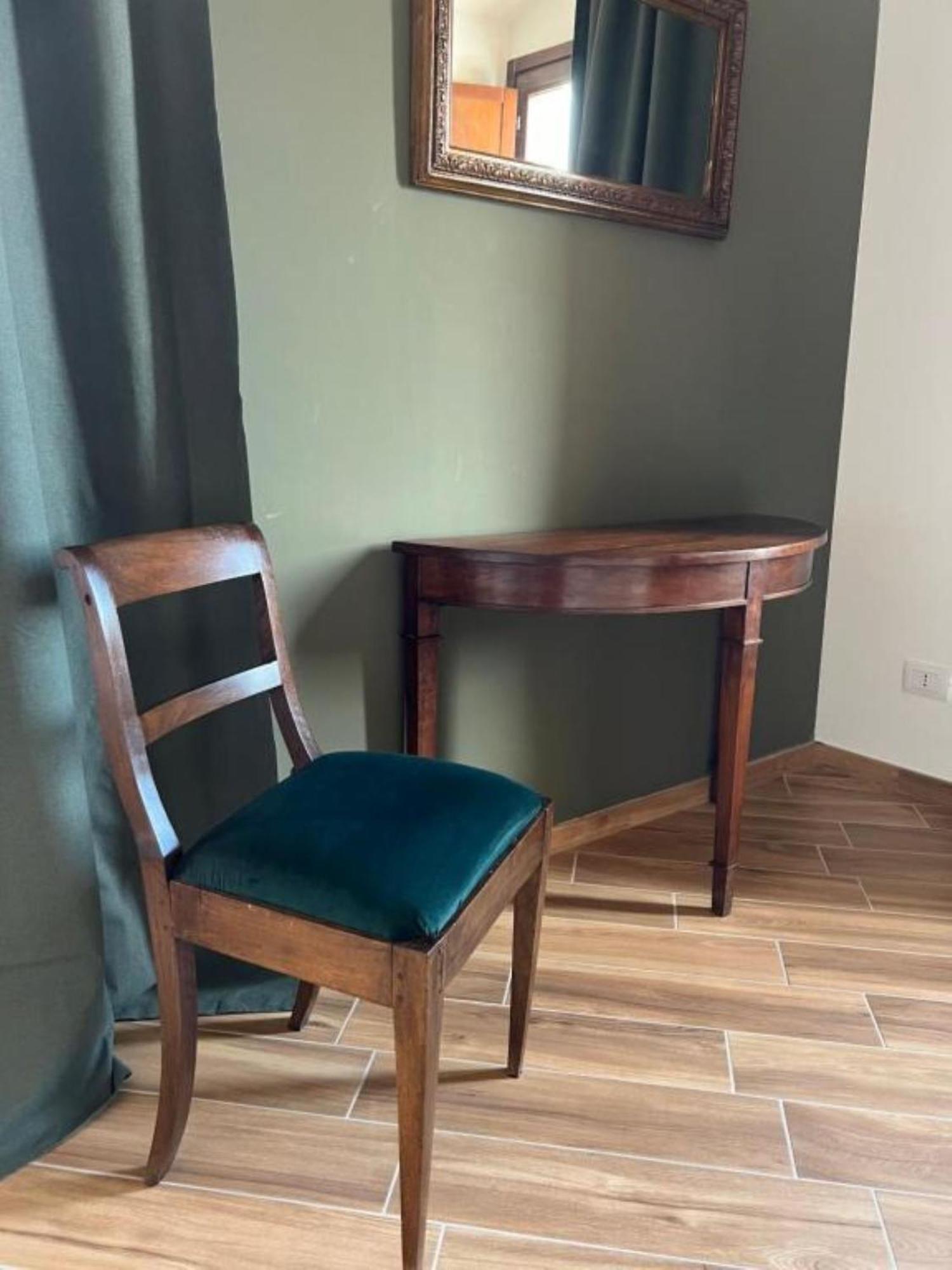 Apartamento Antica Dimora San Crisante - Centro Storico LʼAquila Exterior foto