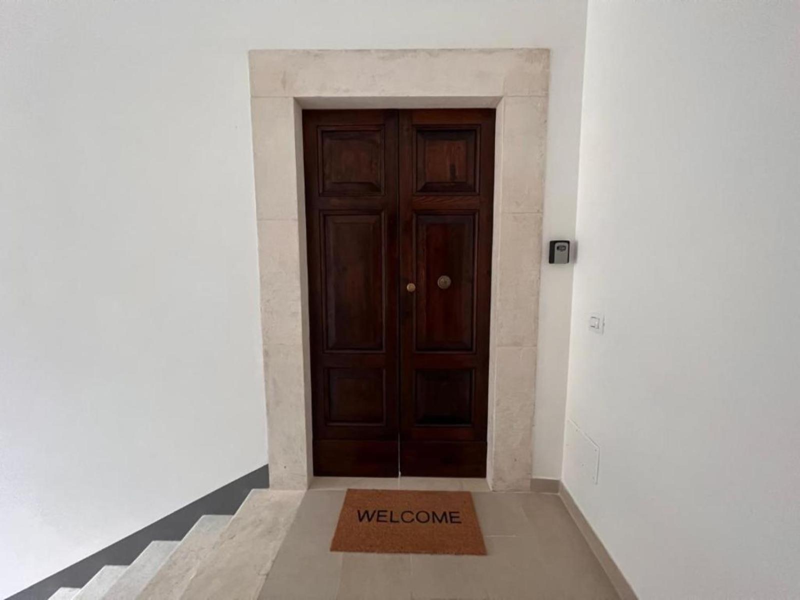 Apartamento Antica Dimora San Crisante - Centro Storico LʼAquila Exterior foto