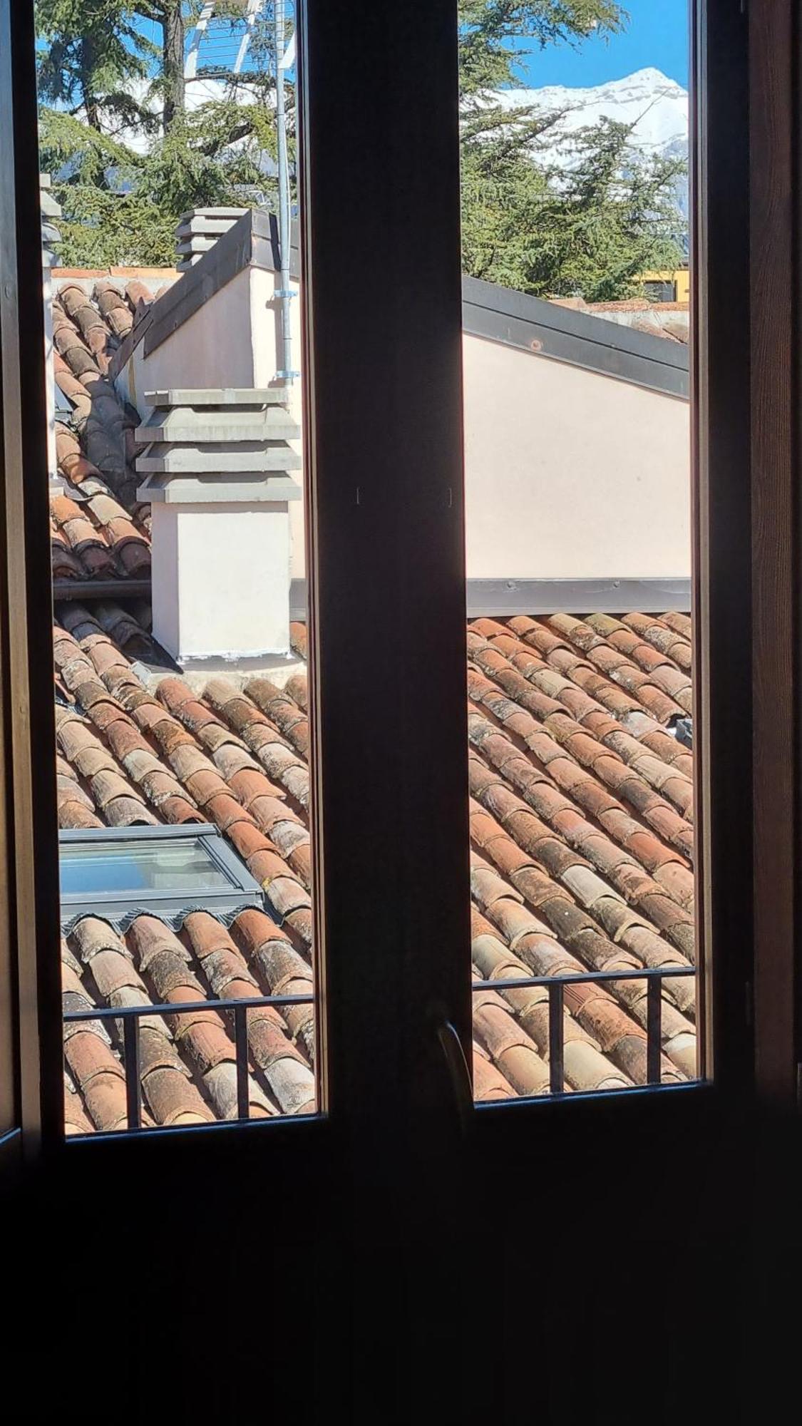 Apartamento Antica Dimora San Crisante - Centro Storico LʼAquila Exterior foto